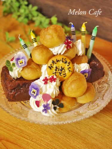 半生ガトーショコラの誕生日ケーキ♪