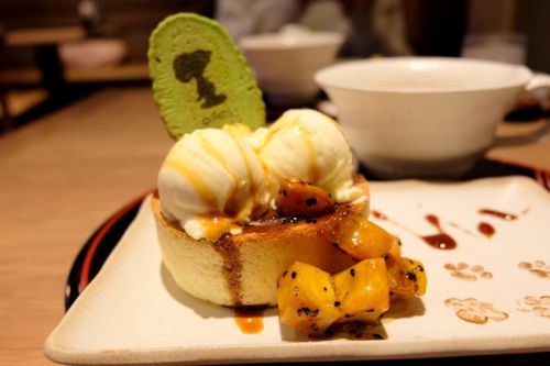 【三重 伊勢】SNOOPY茶屋　スヌーピー茶屋　期間限定サツマイモのパンケーキ