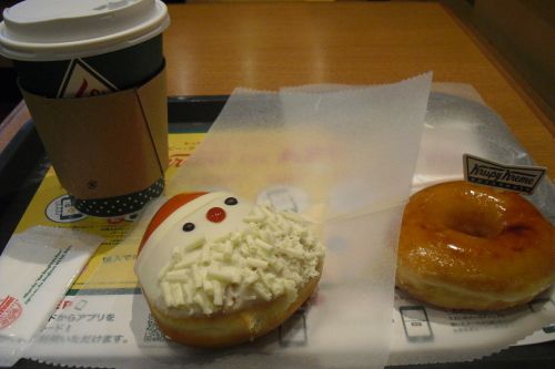 Krispy Kreme Doughnuts（クリスピー・クリーム・ドーナツ）　『ブリュレグレーズドアップル』