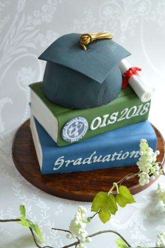 卒業ケーキ