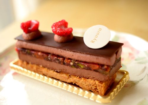 【リョウラ】新食感チョコレートケーキ！ジャルジー
