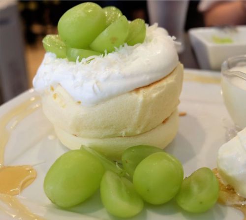 【日吉】Cafe du Paris カフェドゥパリ　シャインマスカットのパンケーキ