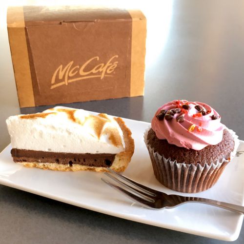 【マックカフェ】2つの新作ケーキ☆マシュマロクリームタルト/ラズベリー＆チョコカップケーキ