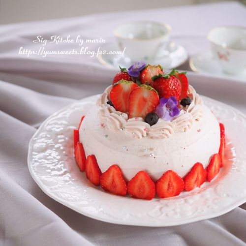 イチゴのドームケーキ【レシピ】