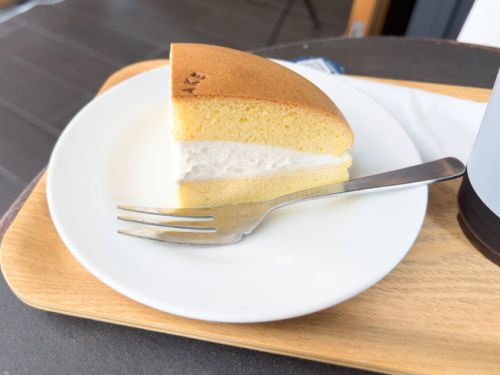 【大阪 心斎橋】幸せのパンケーキラボ 幸せのヴィクトリアパンケーキ